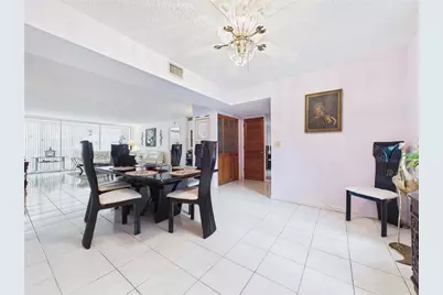 50 Harbor View Lane #18, Belleair Bluffs, FL 33770 - Photo 7