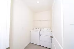 31127 Penny Surf Loop, Wesley Chapel, FL 33545 - Photo 23