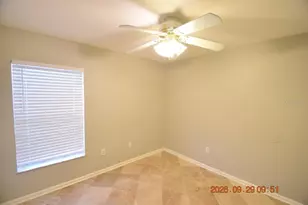 5410 Algerine Pl, Wesley Chapel, FL 33544 - Photo 27