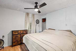 910 E Eskimo Ave, Tampa, FL 33604 - Photo 11