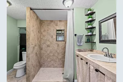 910 E Eskimo Avenue, Tampa, FL 33604 - Photo 17