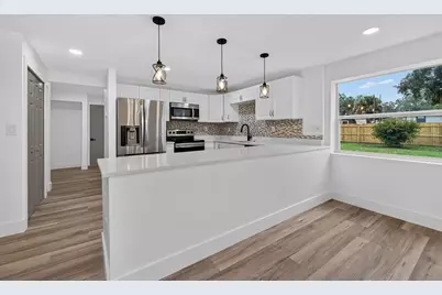 11317 Sylvan Green Lane, Riverview, FL 33569 - Photo 5