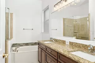 5153 Highbury Cir, Sarasota, FL 34238 - Photo 19