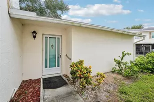 3212 38th Way S, Saint Petersburg, FL 33711 - Photo 1