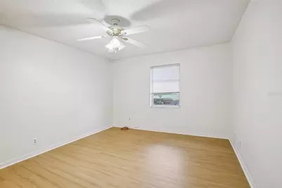 3212 38th Way S #A, Saint Petersburg, FL 33711 - Photo 13