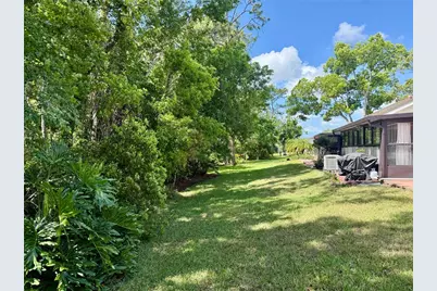 10816 Laquinta Drive, New Port Richey, FL 34654 - Photo 17