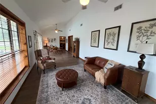 4614 Duxberry Ln, Valrico, FL 33594 - Photo 9