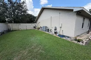 4614 Duxberry Ln, Valrico, FL 33594 - Photo 21