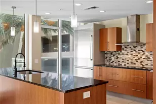 175 1st St S, Saint Petersburg, FL 33701 - Photo 15