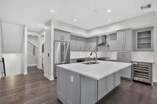 536 4th Ave S, Saint Petersburg, FL 33701 - Photo 17