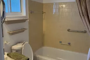 1807 University Pl, Sarasota, FL 34235 - Photo 21