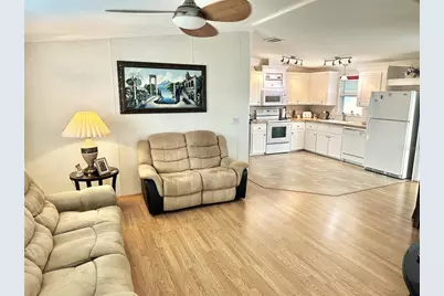 9790 66th Street N #200, Pinellas Park, FL 33782 - Photo 3