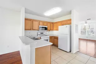 6340 Osprey Lake Cir, Riverview, FL 33578 - Photo 9