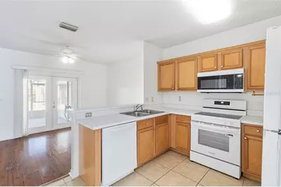 6340 Osprey Lake Circle, Riverview, FL 33578 - Photo 7