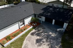 524 Wynnwood Dr, Brandon, FL 33511 - Photo 11