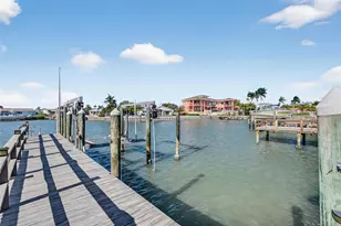 427 Boca Ciega Point Blvd N, Saint Petersburg, FL 33708 - Photo 37