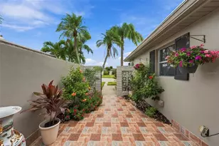 427 Boca Ciega Point Blvd N, Saint Petersburg, FL 33708 - Photo 3
