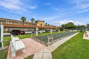 427 Boca Ciega Point Blvd N, Saint Petersburg, FL 33708 - Photo 49