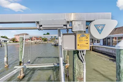 427 Boca Ciega Point Boulevard N, Saint Petersburg, FL 33708 - Photo 41