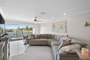 427 Boca Ciega Point Blvd N, Saint Petersburg, FL 33708 - Photo 13