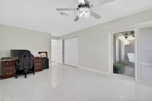 427 Boca Ciega Point Blvd N, Saint Petersburg, FL 33708 - Photo 27