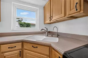 4014 Alabama Ave NE, Saint Petersburg, FL 33703 - Photo 11
