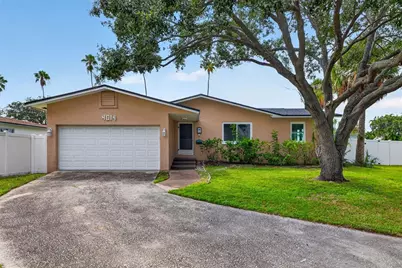 4014 Alabama Avenue NE, Saint Petersburg, FL 33703 - Photo 1
