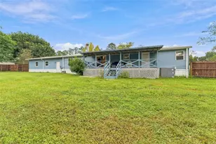 13429 Riada Way, Dade City, FL 33525 - Photo 39