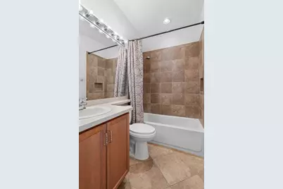 15665 Aurora Lake Circle, Wimauma, FL 33598 - Photo 31