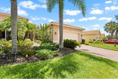 15665 Aurora Lake Circle, Wimauma, FL 33598 - Photo 5