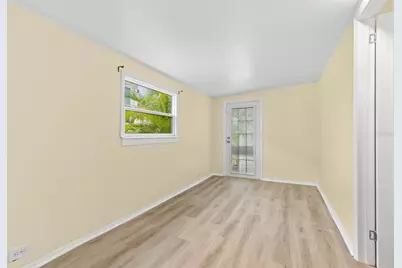 6830 Americana Drive NE #127, Saint Petersburg, FL 33702 - Photo 23