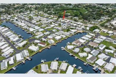 6830 Americana Drive NE #127, Saint Petersburg, FL 33702 - Photo 33