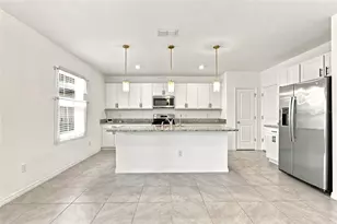 36801 Yesler Dr, Zephyrhills, FL 33542 - Photo 21