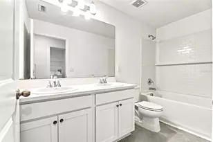 36801 Yesler Dr, Zephyrhills, FL 33542 - Photo 45