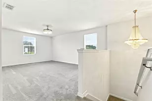 36801 Yesler Dr, Zephyrhills, FL 33542 - Photo 29