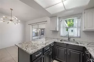 21610 Lagoon Dr, Lutz, FL 33549 - Photo 7