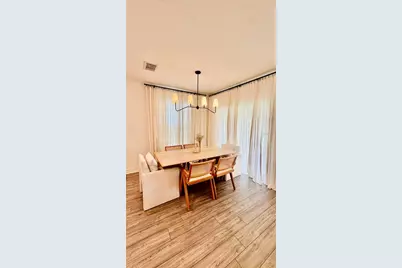 3919 Capri Coast Drive, Plant City, FL 33565 - Photo 11