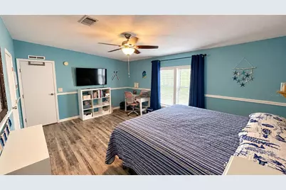 12831 Hawk Hill Drive, Thonotosassa, FL 33592 - Photo 11