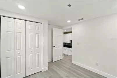 812 E Orange Avenue S, Tampa, FL 33613 - Photo 35