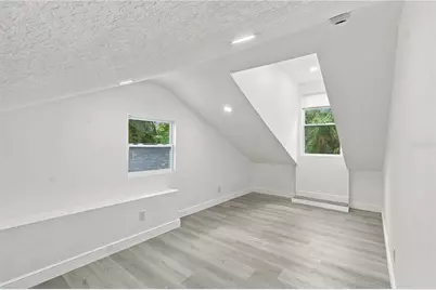 812 E Orange Avenue S, Tampa, FL 33613 - Photo 15
