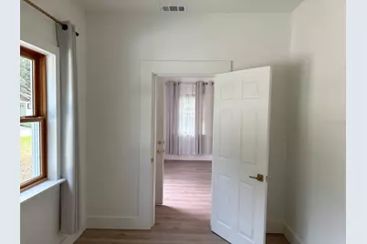 5108 N Suwanee Avenue, Tampa, FL 33603 - Photo 9