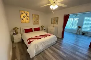 2042 Australia Way W, Clearwater, FL 33763 - Photo 13