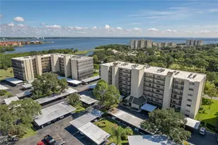 2700 Cove Cay Dr, Clearwater, FL 33760 - Photo 37