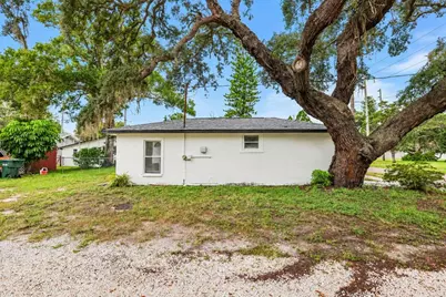 374 3rd Street NW, Largo, FL 33770 - Photo 41