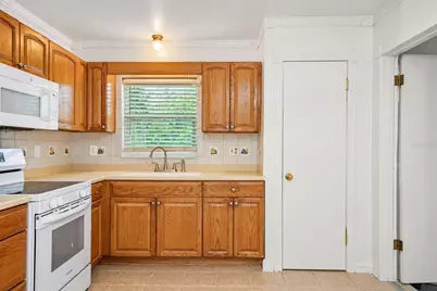374 3rd Street NW, Largo, FL 33770 - Photo 11