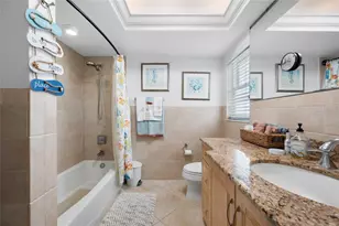 14921 Sovereign Dr, Largo, FL 33774 - Photo 19
