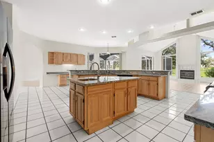 2713 Clubhouse Dr, Plant City, FL 33566 - Photo 21