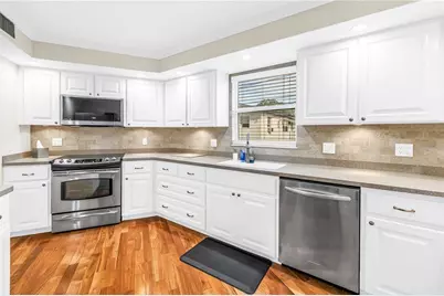 700 Beach Drive NE #201, Saint Petersburg, FL 33701 - Photo 13