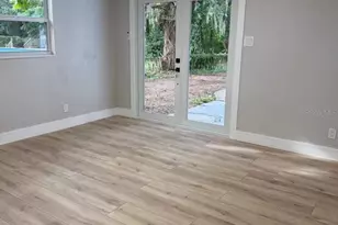 924 Valmar St, Brandon, FL 33511 - Photo 3