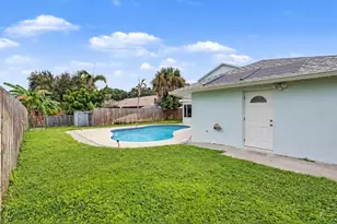 2700 Raintree Lake Cir, Merritt Island, FL 32953 - Photo 25